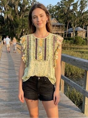 Beautiful flowing sequined top